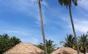 แหลมสิงห์ ไวท์เฮ้าส์ รีสอร์ท